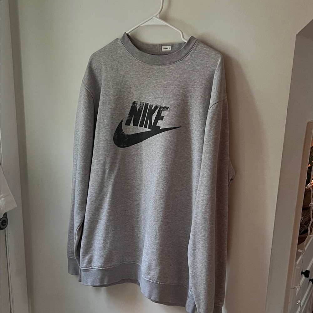 Nike Men's Gray Crewneck Sweater